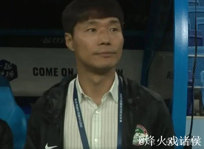 河南俱乐部酒祖杜康 @河南足球俱乐部 丹尼尔·拉莫斯